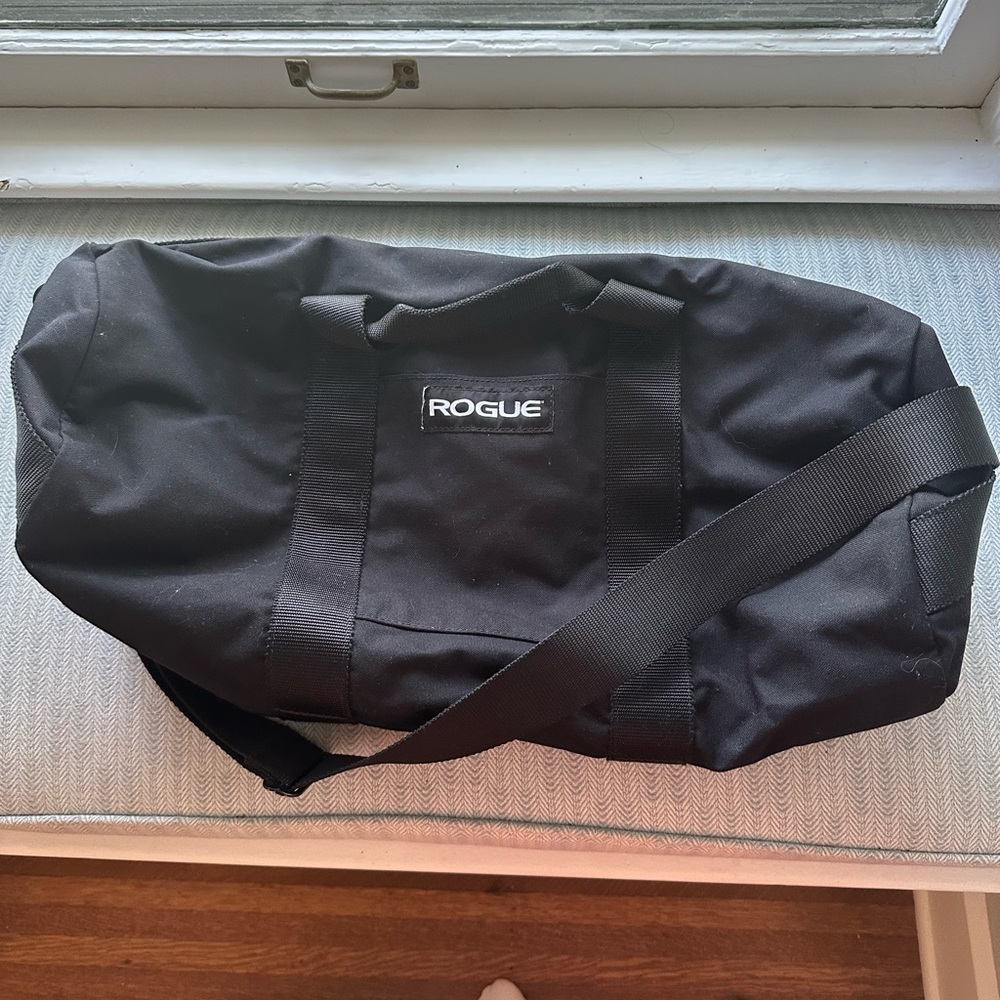 Rogue Classic Black Duffel Bag